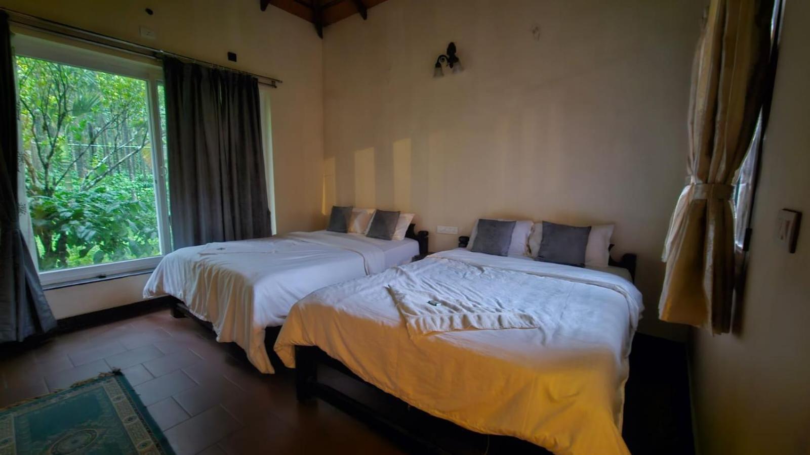 Parampara Resort Chikmagalur Kalasa Kültér fotó